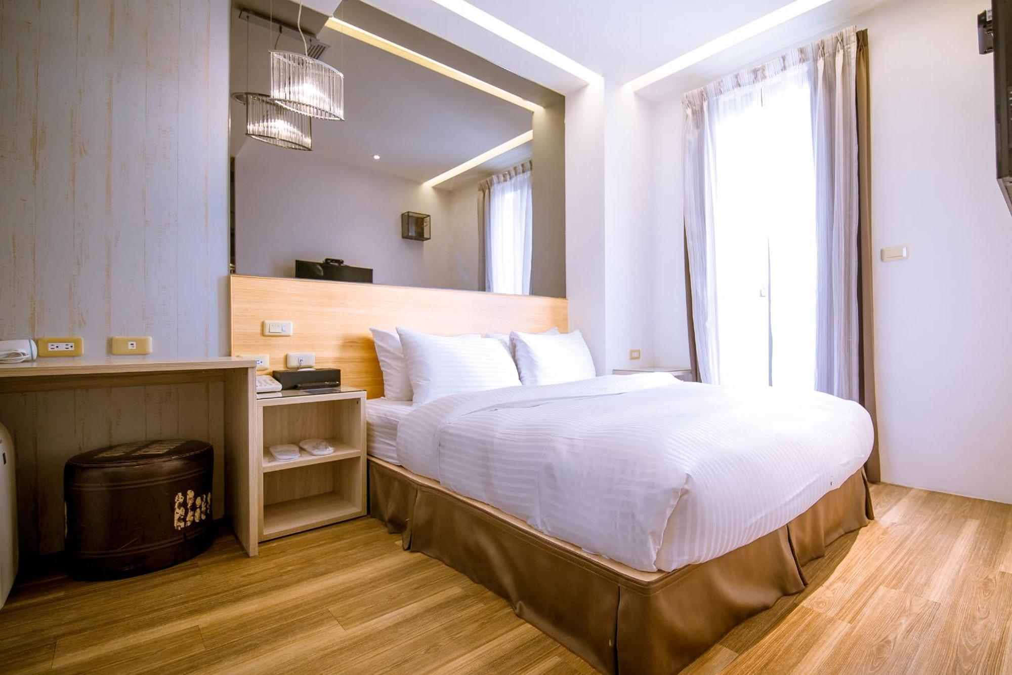 Check Inn Express Taichung Fuxing Hall 2 מראה חיצוני תמונה