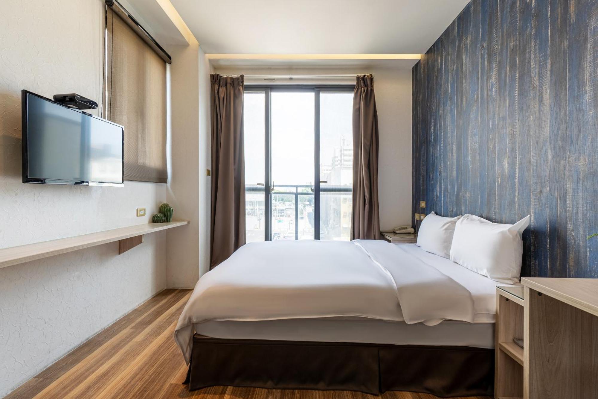 Check Inn Express Taichung Fuxing Hall 2 מראה חיצוני תמונה