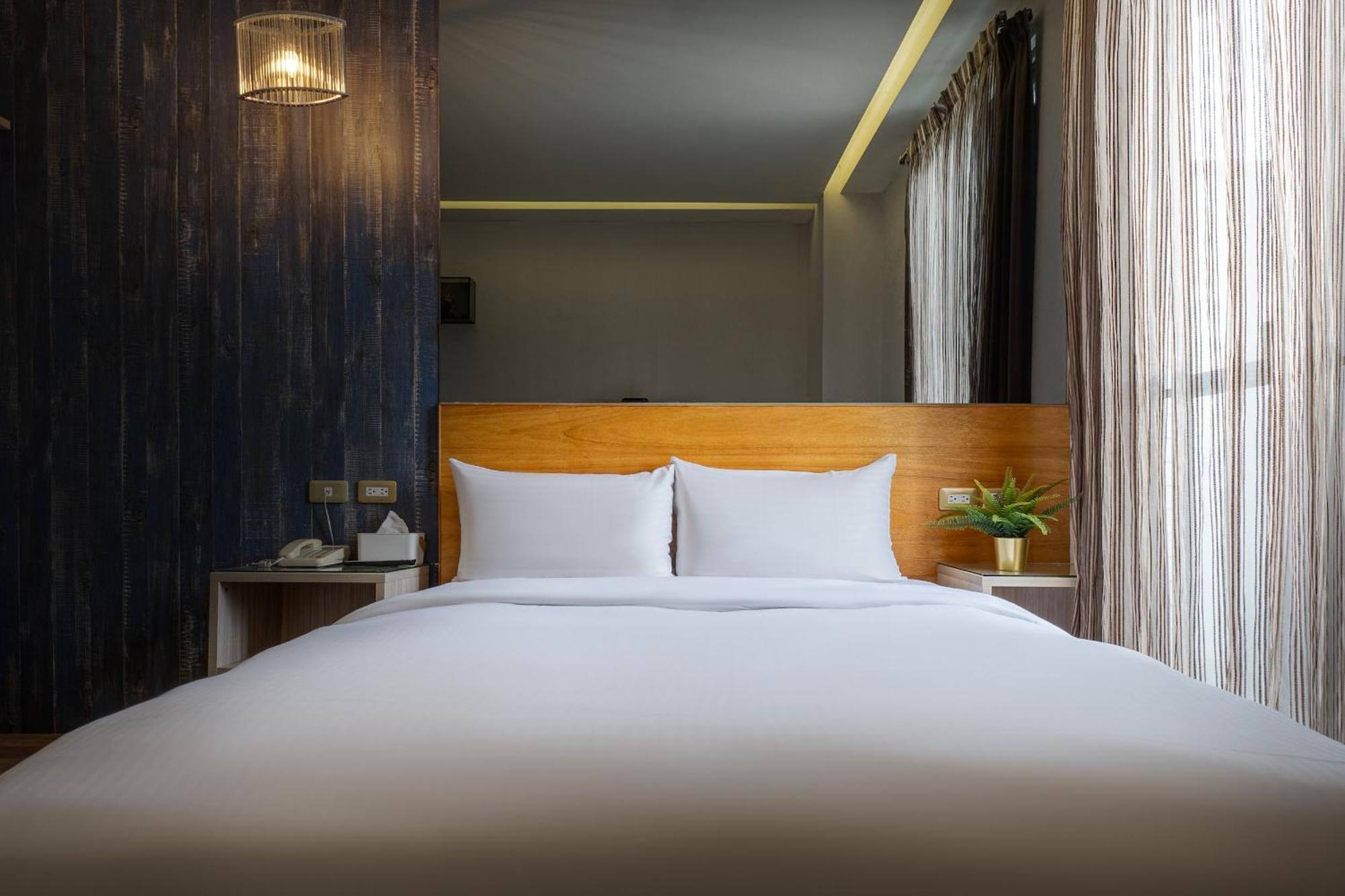 Check Inn Express Taichung Fuxing Hall 2 מראה חיצוני תמונה