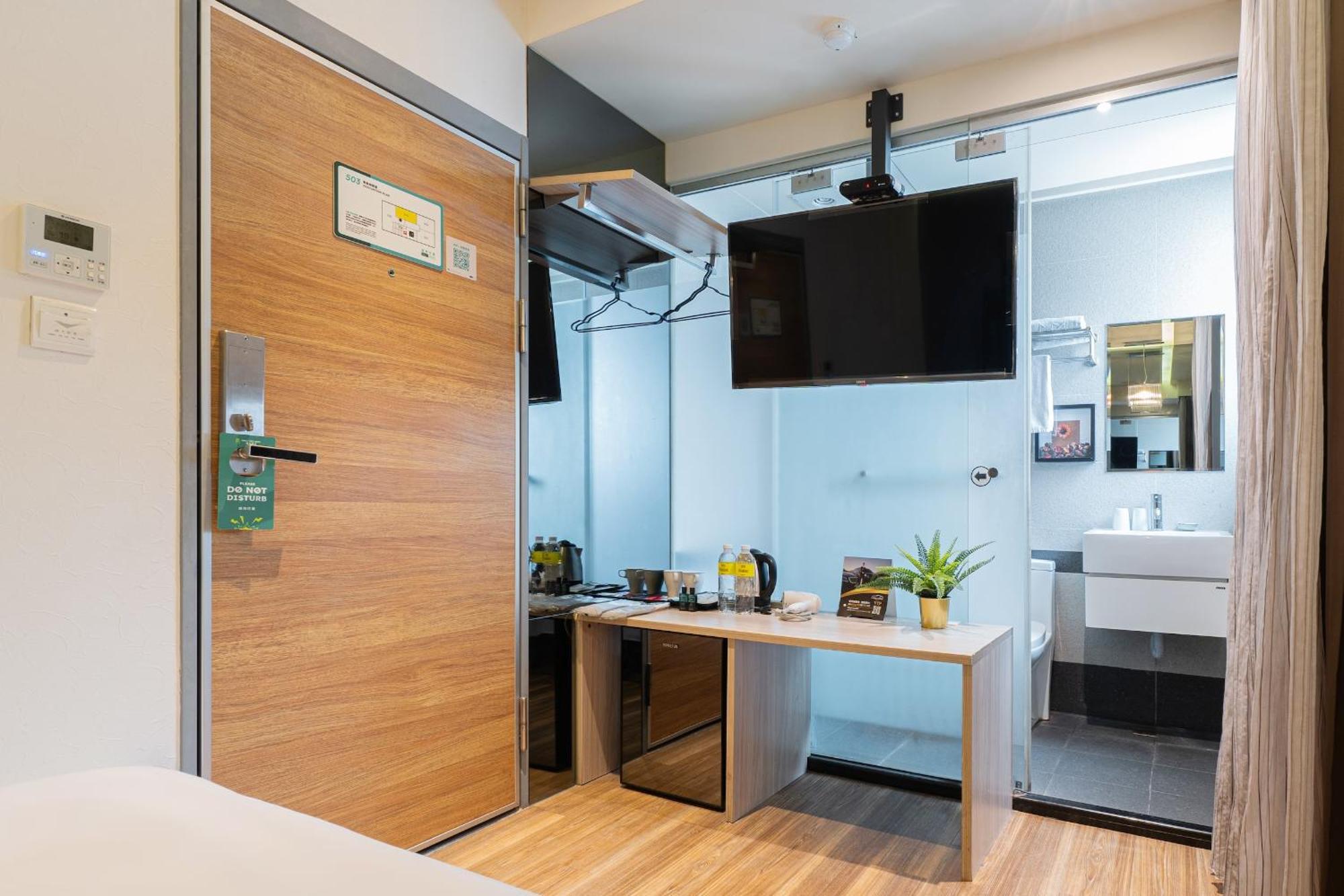 Check Inn Express Taichung Fuxing Hall 2 מראה חיצוני תמונה